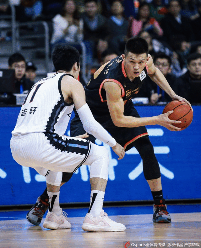 国际豪强备战重要比赛，冲击冠军宝座的简单介绍